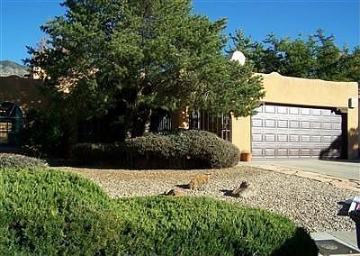 1st image of 2712 Georgene Dr NE