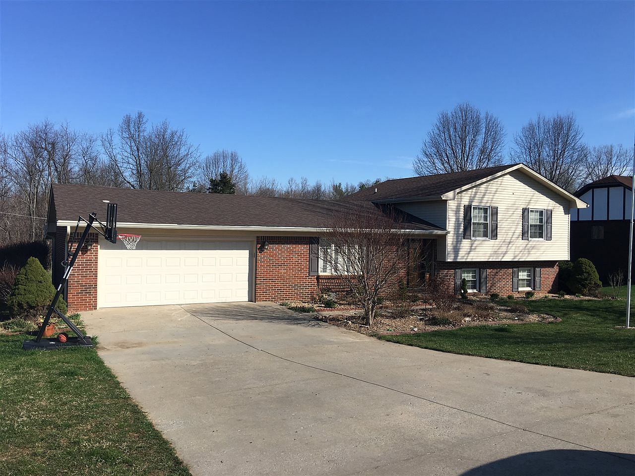 605 Foxfire Rd, Elizabethtown, KY 42701 Zillow