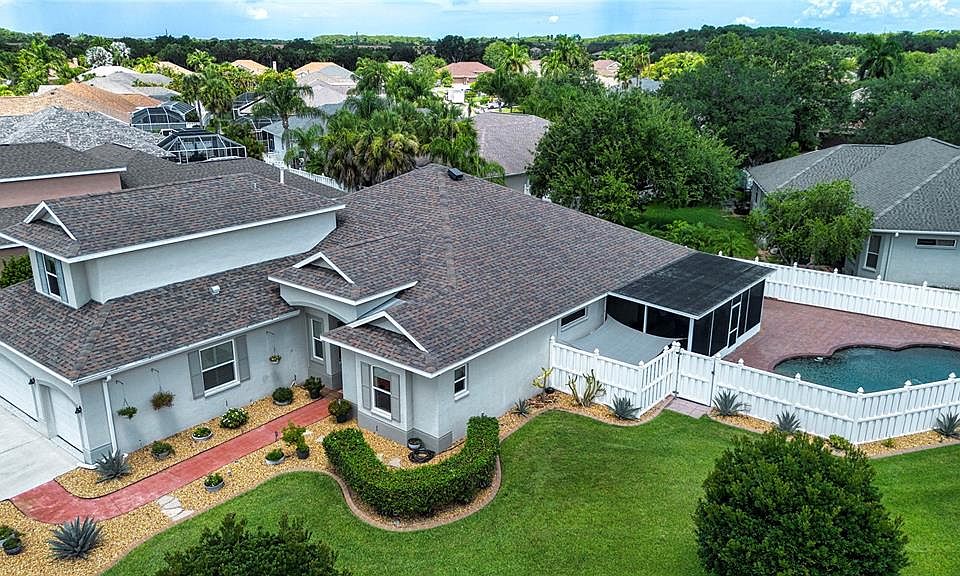 1st image of 515 Planters Manor Way