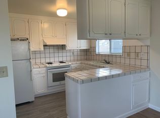 3825 Colegrove St, San Mateo, CA 94403