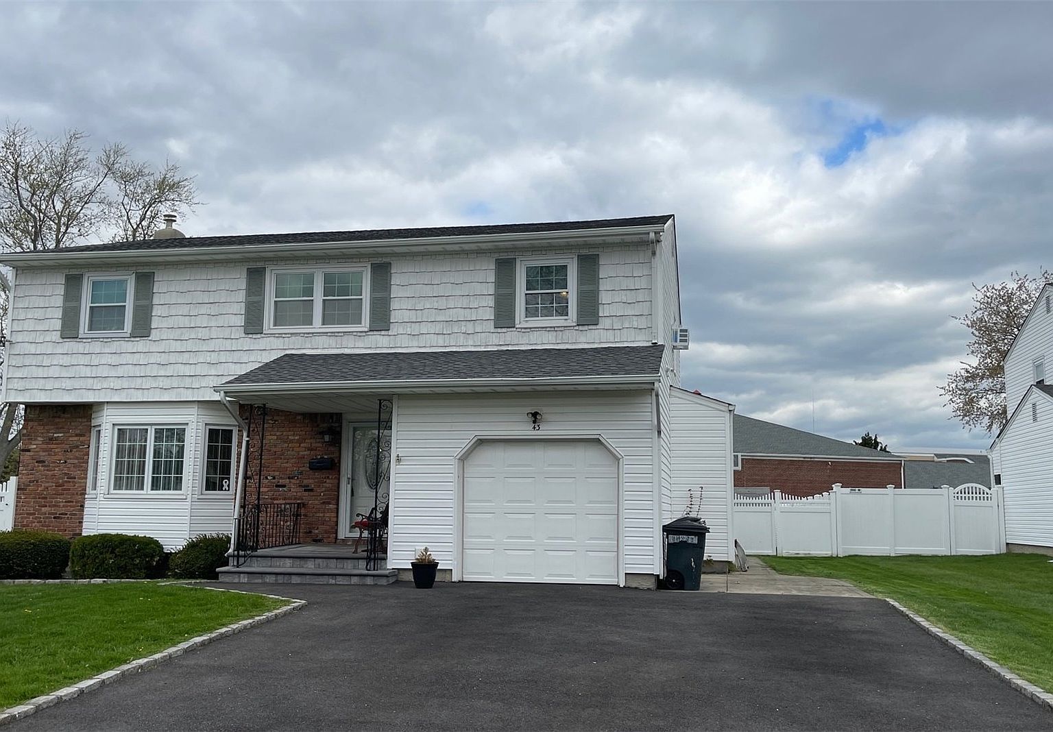 43 Hunter Avenue, North Babylon, NY 11703 Zillow