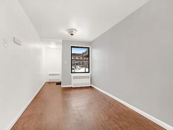 2nd image of 1062 E 105th St