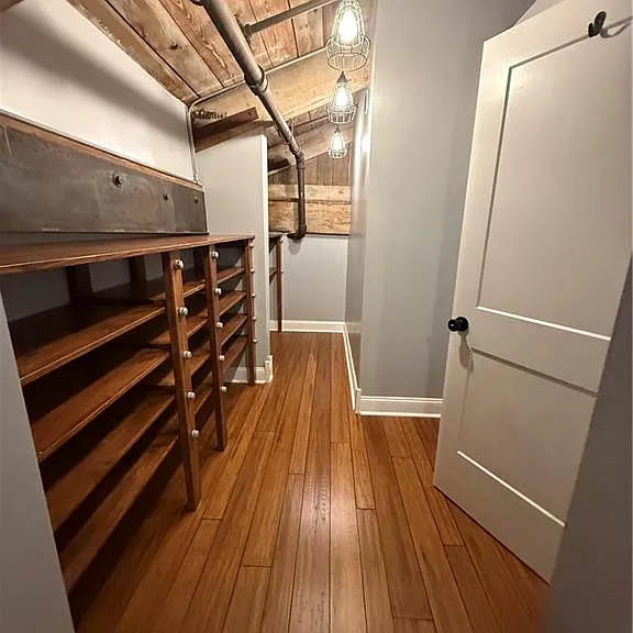 210 Walker St SW #8 — Photo 15
