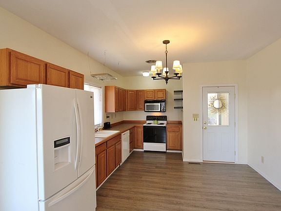 3rd image of 307 S Lafayette Ave