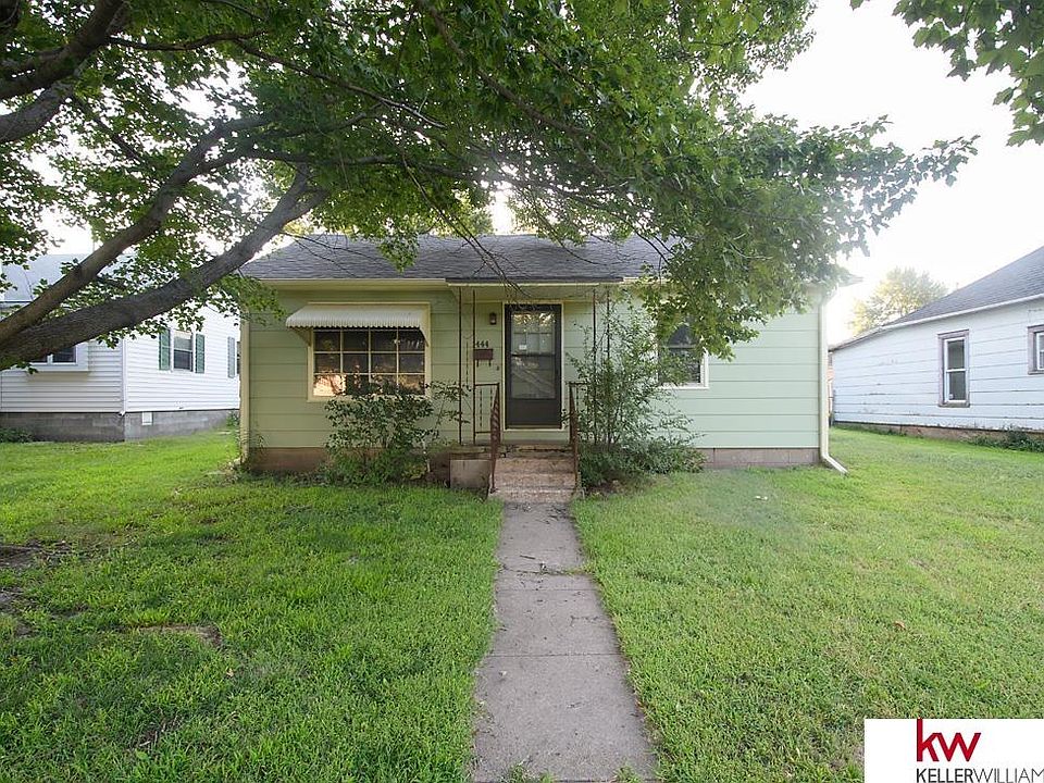 1st image of 1444 N Kansas St