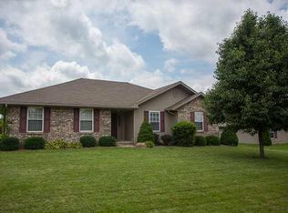 631 Overbrook Dr, Jasper, IN 47546