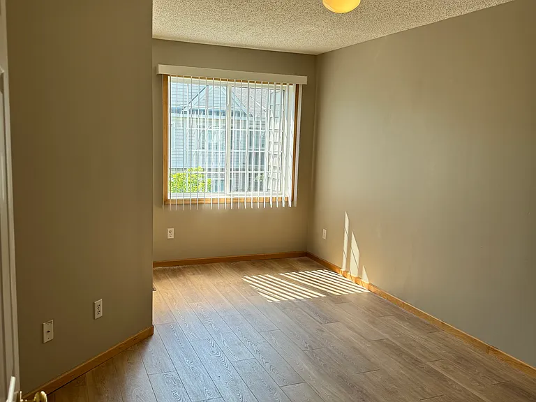 14630 Sumter Ave — Photo 8