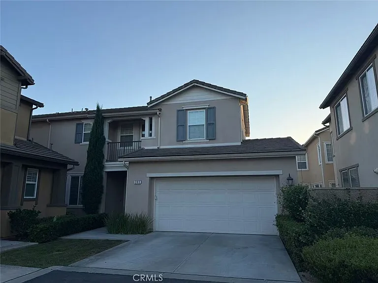 393 S Cantabria Ct — Photo 1