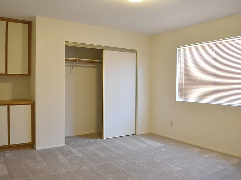 Desert Villas Apartment Homes — Photo 18