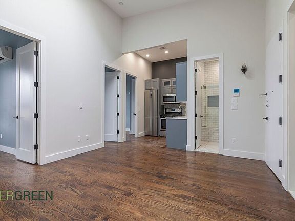 2nd image of 12 Belvidere St APT 2R