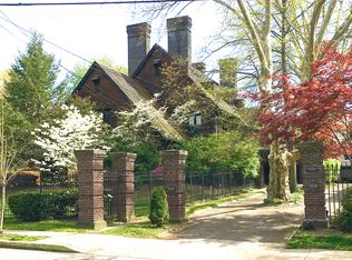 5840 Wilkins Ave, Pittsburgh, PA