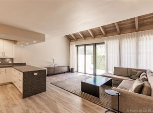 8055 SW 86th Ter, Miami, FL 33143