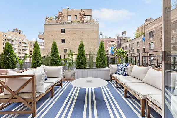 Sold by Corcoran | media 7