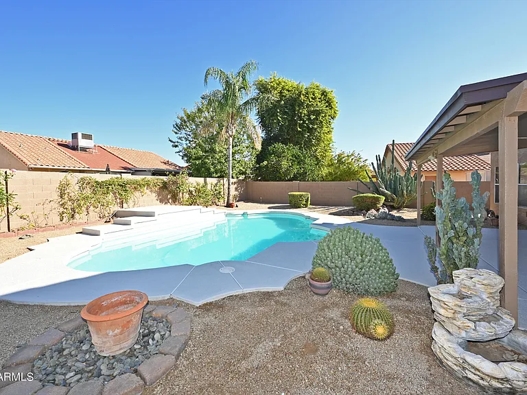 5730 E Gelding Dr — Photo 38