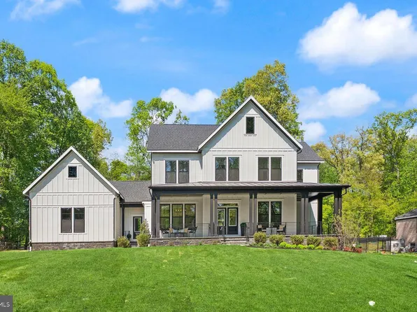 11800 Valley Rd, Fairfax, VA 22033