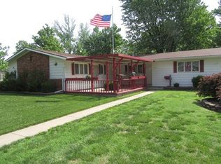 1114 S Tennessee Ave, Chanute, KS 66720