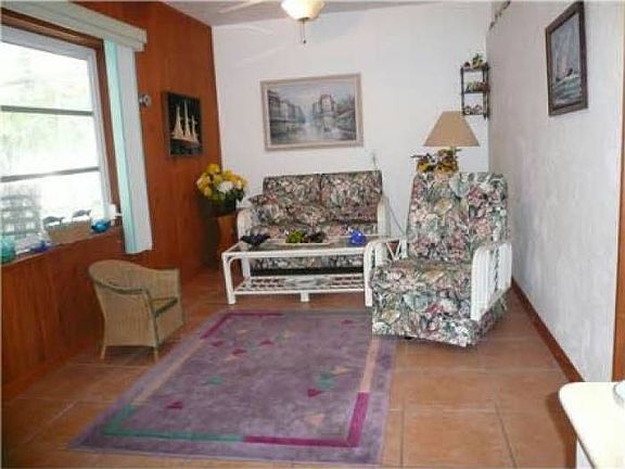5th image of 531 Palmetto Dr