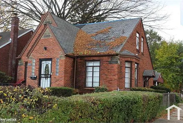 3 bed, 1000 sqft, $1,400 — Photo 2