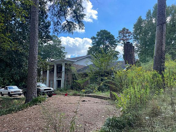 2nd image of 123 Rochelle Dr