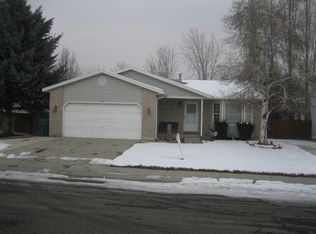2372 W Pauline Way, West Jordan, UT 84088