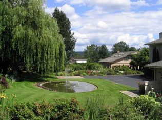 17936 NE 127th St, Redmond, WA 98052