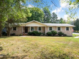 2130 Colonial Parkway Dr, Chattanooga, TN 37421
