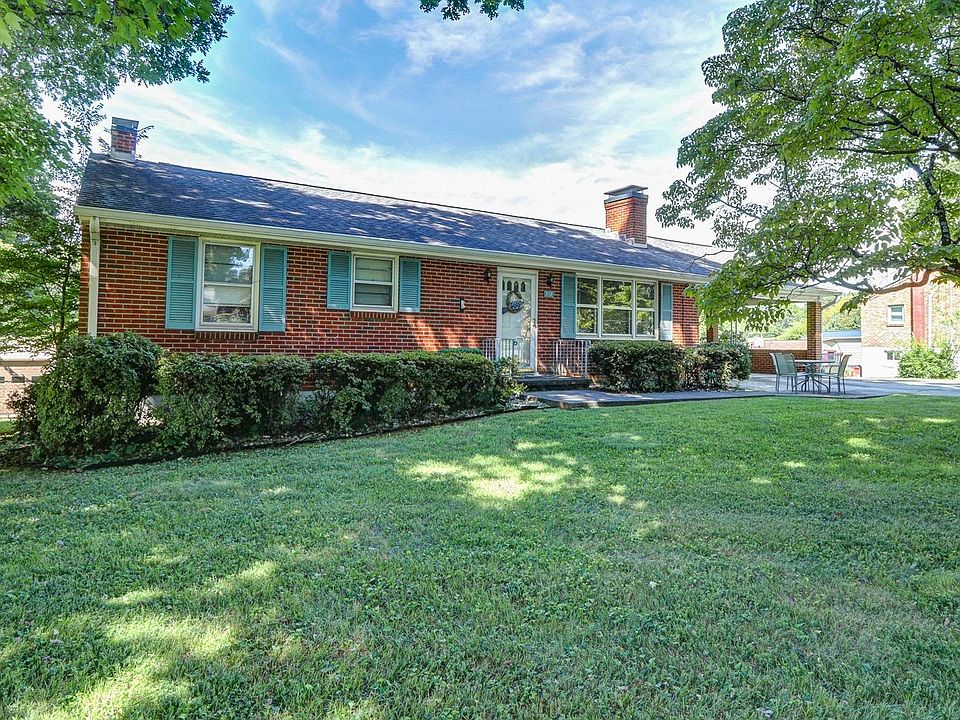 1st image of 212 Wayne Dr