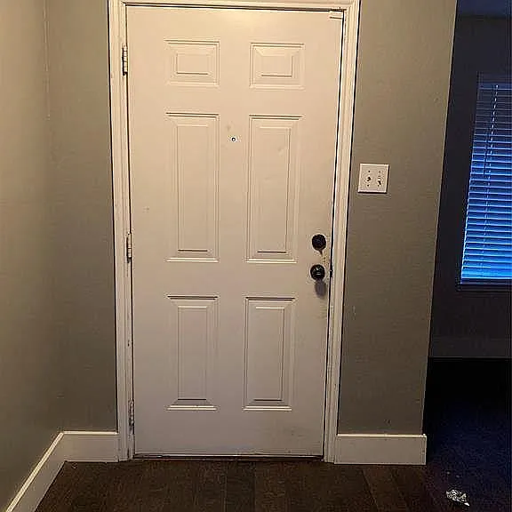 4 bed, 2.5 bath, 2274 sqft, $2,250 — Photo 3