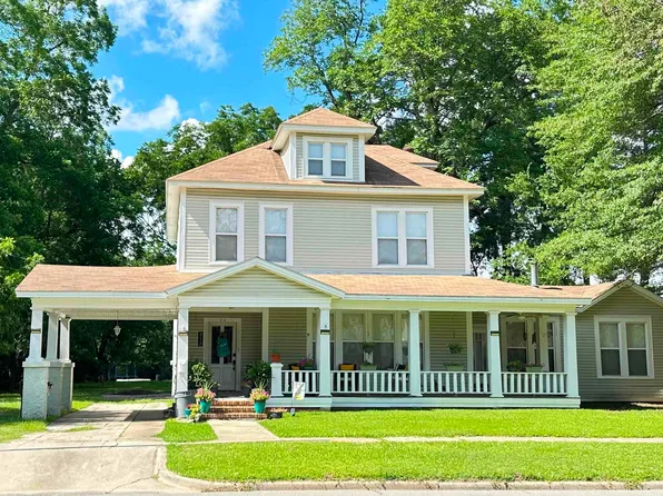 312 W Pine St, Warren, AR 71671