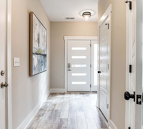3rd image of 3920 Convergence St