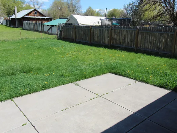4831 Darwin Pl, Klamath Falls, OR 97603