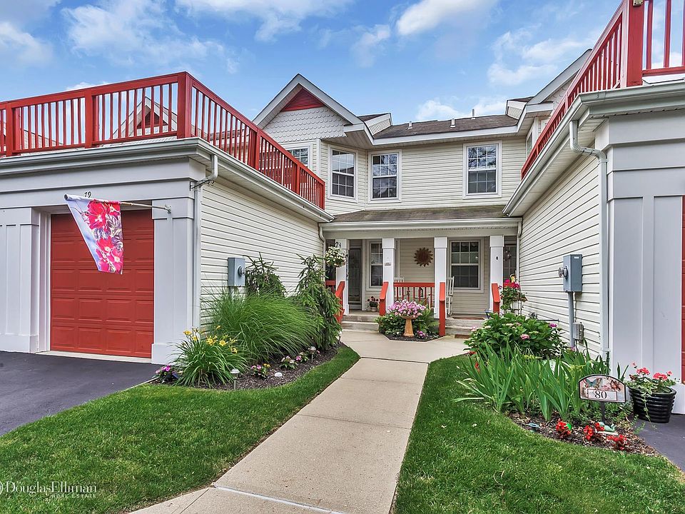 1st image of 79 Commodore Cir
