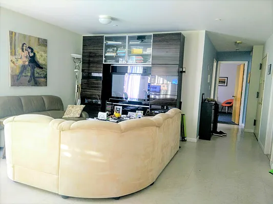 Rented by Virtual Real Estate | media 11