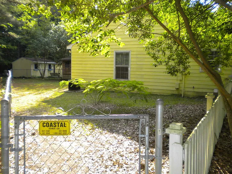 1913 Rolling Ridge Dr — Photo 11