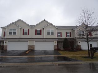 1334 Newport Cir, Hampshire, IL 60140