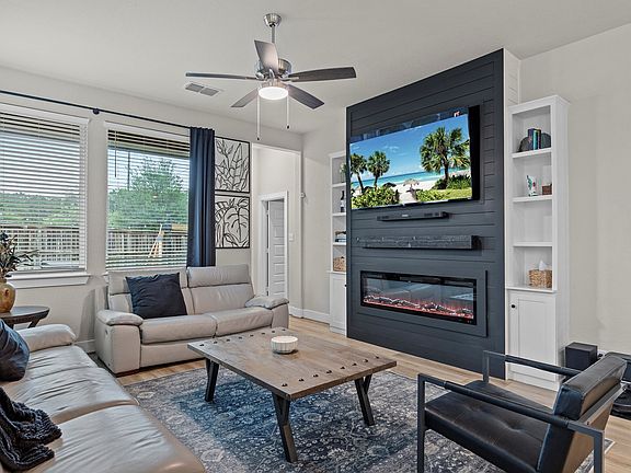 5th image of 21114 Chestnut Cove