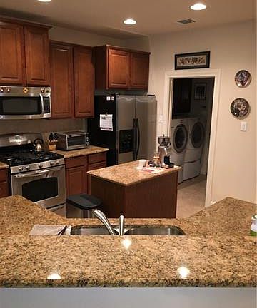 4th image of 2928 Sicily Way #1303