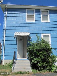284 Morse St, Hamden, CT, 06517