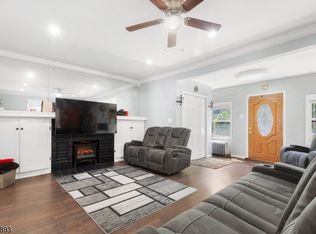 168 Ampere Pkwy, Bloomfield, NJ 07003