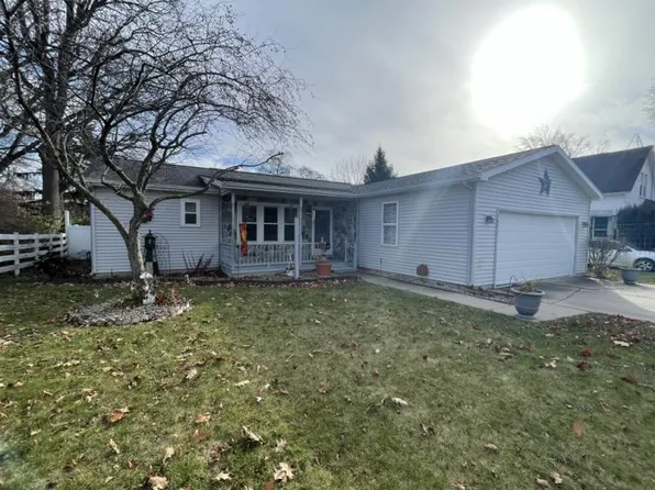 509 Hamilton St, Caro, MI 48723