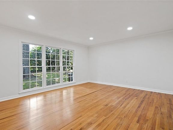2nd image of 2757 Marcelus Dr