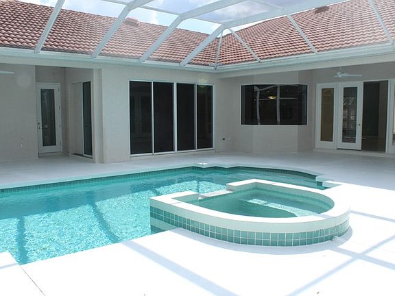 4th image of 6120 Winchester Pl