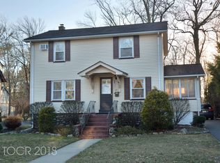 89 Myrtle Ave, Allendale, NJ 07401