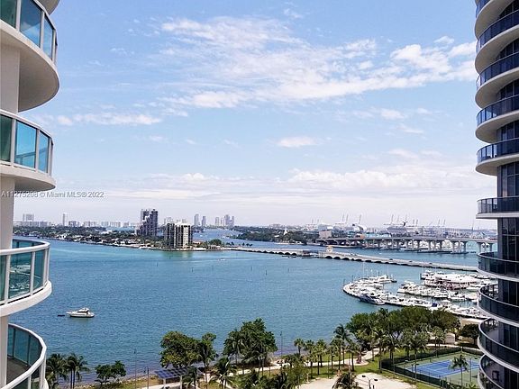 2nd image of 1800 N Bayshore Dr APT 1411