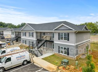 7313 Tiger Way #101, Louisville, KY 40291