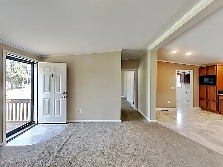 902 Baltimore Rd — Photo 4