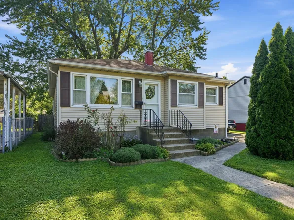 7613 McCook Ave, Hammond, IN 46323