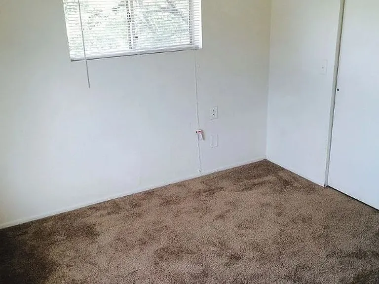 3237 E Water St — Photo 6