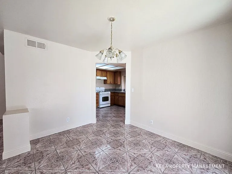 4541 Fireside Ln — Photo 6