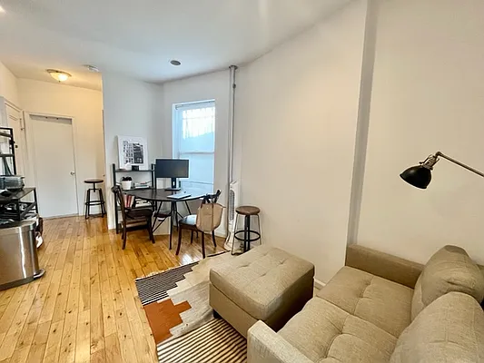 Rented by Best Apartments North Inc | media 6